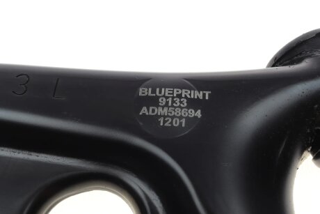 Важіль передньої підвіски blue Print ADM58694