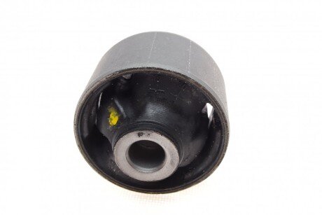 Сайлентблок переднего рычага blue Print ADG080125