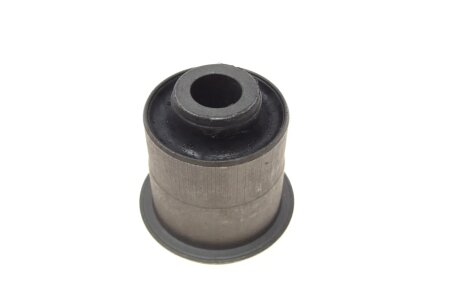 Сайлентблок переднего рычага blue Print ADG080172