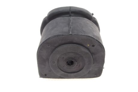 Сайлентблок переднего рычага blue Print ADG080226