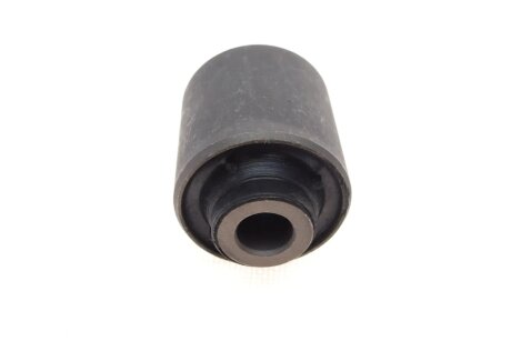 Сайлентблок переднего рычага blue Print ADM58027