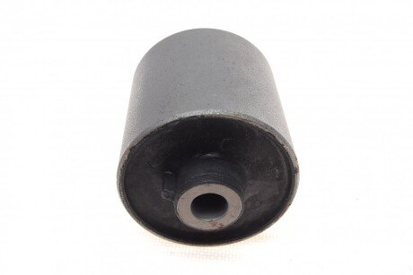 Сайлентблок переднего рычага blue Print ADM58070