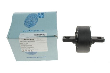 Сайлентблок заднего продольного рычага blue Print ADBP800096