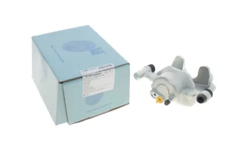 Передний тормозной суппорт blue print ADBP450047