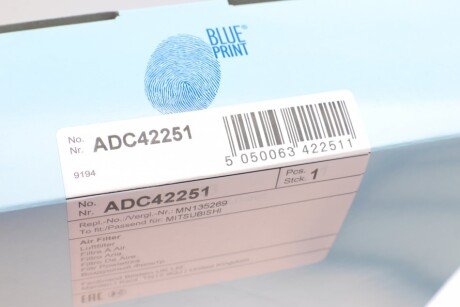 Воздушный фильтр blue Print ADC42251