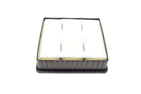 Воздушный фильтр blue Print ADC42257