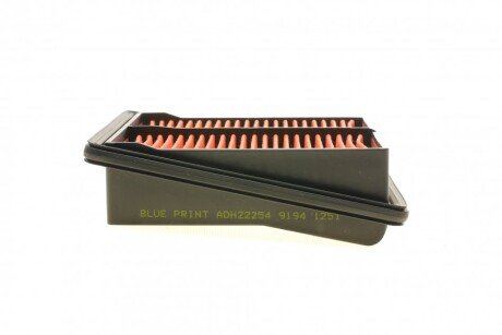 Воздушный фильтр blue Print ADH22254