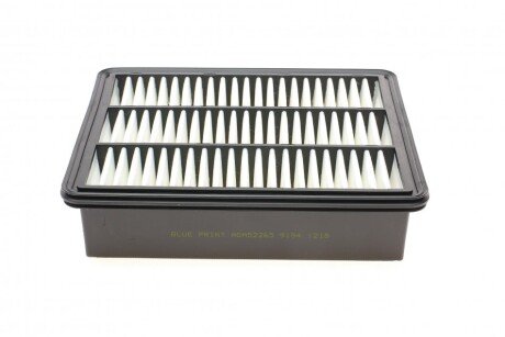 Воздушный фильтр blue Print ADM52265