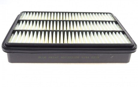 Воздушный фильтр blue Print ADT322108