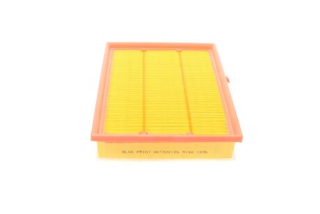 Воздушный фильтр blue Print ADT322126