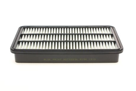 Воздушный фильтр blue Print ADT32236
