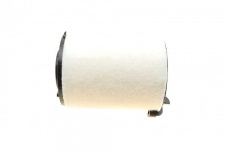 Воздушный фильтр blue Print ADV182246