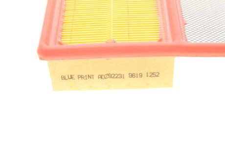 Воздушный фильтр blue Print ADZ92231