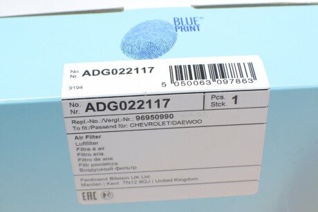 Воздушный фильтр двигателя blue Print ADG022117