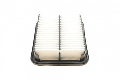 Воздушный фильтр двигателя blue Print ADK82218