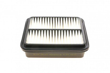 Воздушный фильтр двигателя blue Print ADK82218