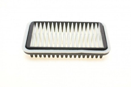 Воздушный фильтр двигателя blue Print ADK82222