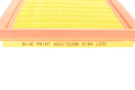 Воздушный фильтр двигателя blue Print ADU172208