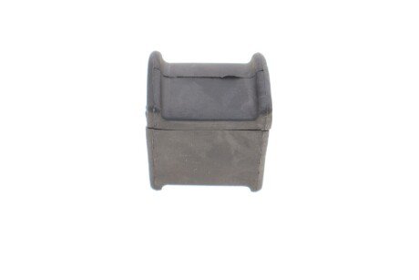 Втулка (резинка) переднего стабилизатора blue Print ADBP800510