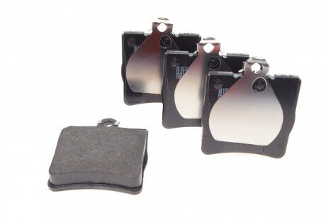 Задние тормозные колодки blue Print ADA104207