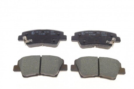 Задние тормозные колодки blue Print ADG042109