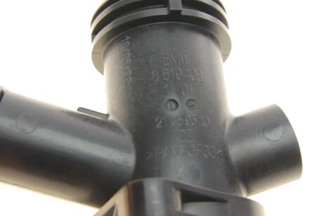 Штуцер bmw 11118619408