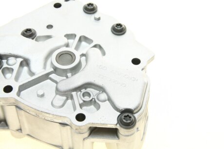 Насос масляний bmw 11417610378