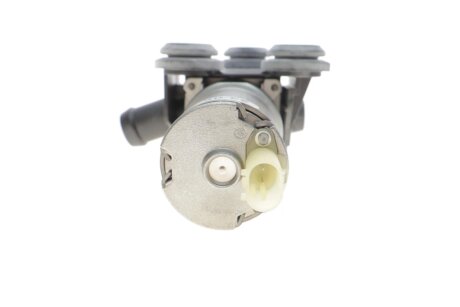 Додаткова водяна помпа bmw 64116928246