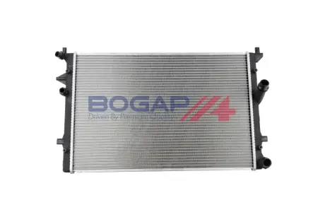 Радиатор охлаждения двигателя bogap A4210277