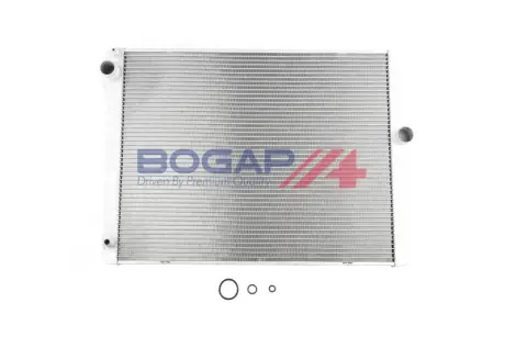 Радіатор охолодження двигуна Bogap B4210217