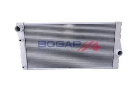 Радиатор интеркулера bogap B4210241