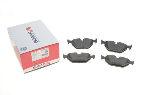 Комплект гальмівних колодок bogap B8210132