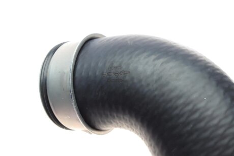 Впускна труба bogap C1711137