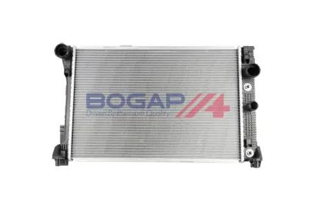 Радіатор охолодження двигуна Bogap C4210199