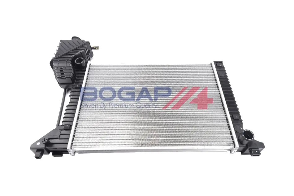 Радіатор охолодження двигуна Bogap C4210204 (фото 1)