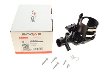 Фланець системи охолодження bogap C4252100 на Мерседес Glk x204