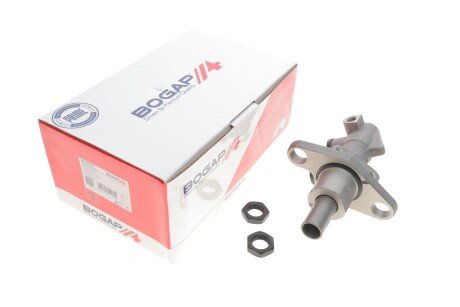 Циліндр гальмівний головний bogap A3110102
