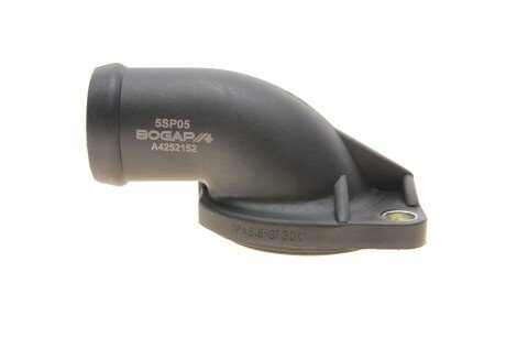Фланець системи охолодження bogap A4252152
