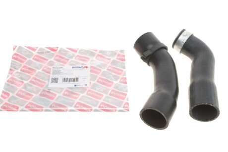 Патрубок інтеркулера (турбіни) bogap B1711120 на Бмв Е46