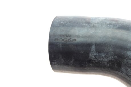 Патрубок інтеркулера (турбіни) bogap C1711139
