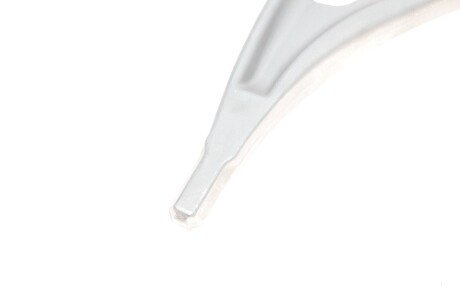 Важіль передньої підвіски bogap B3327161