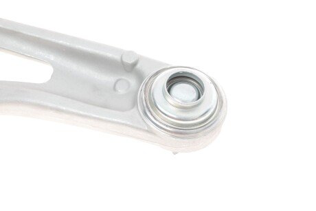 Важіль передньої підвіски bogap B3327161