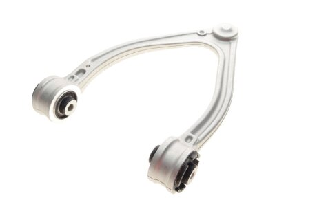 Рычаг передней подвески bogap C3327138