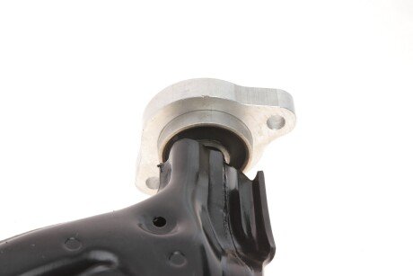 Важіль передньої підвіски bogap C3327215