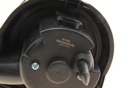 Моторчик (вентилятор) пічки bogap C4111117