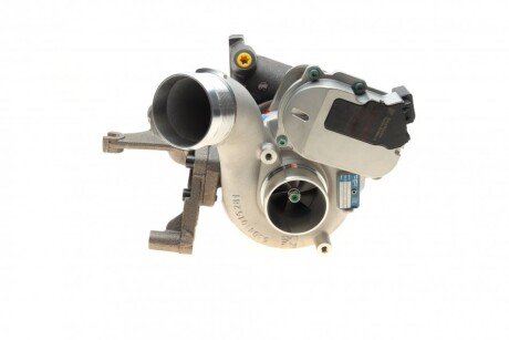 Радиатор интеркулера borgWarner 53049880054