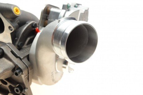 Радиатор интеркулера borgWarner 53049880054