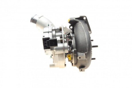 Радиатор интеркулера borgWarner 53049880054