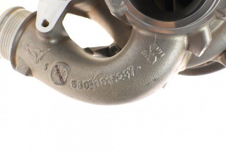 Радіатор інтеркулера borgWarner 53039880621