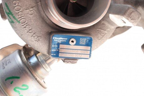 Радіатор інтеркулера borgWarner 54399880072